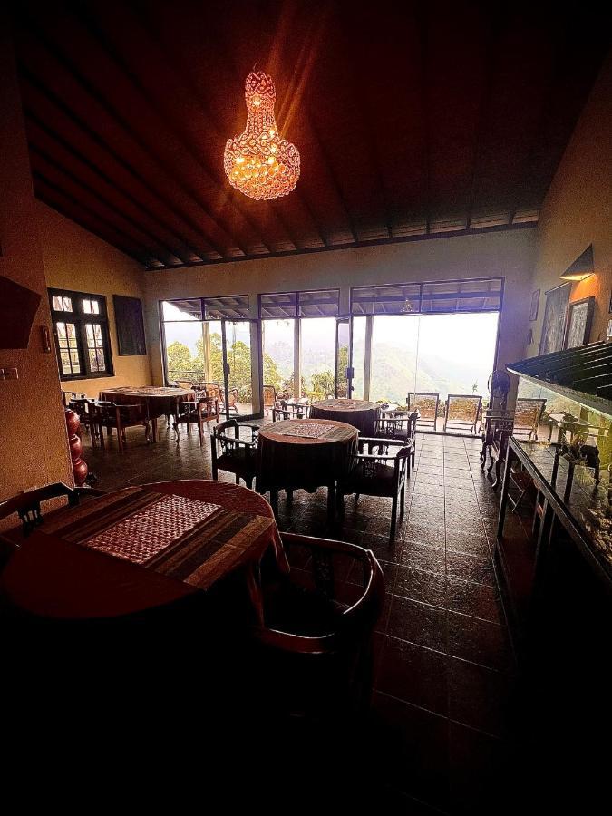 Ambiente Guest House Ella Buitenkant foto