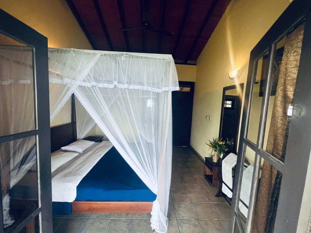 Ambiente Guest House Ella Buitenkant foto